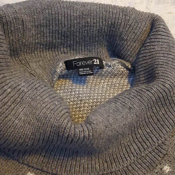 Forever 21 Shawl - Picture 2 of 2